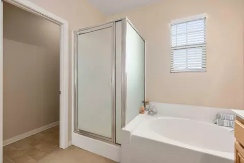44022 Marbella St, Lancaster, CA 93536 photo 38