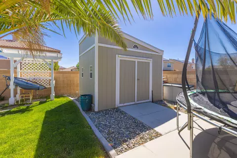 44022 Marbella St, Lancaster, CA 93536 photo 43