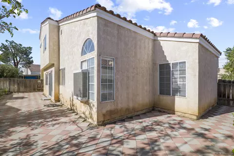 37636 19th St E, Palmdale, CA 93550 photo 35