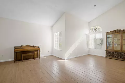 37636 19th St E, Palmdale, CA 93550 photo 5