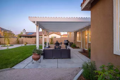 3033 Albret St, Lancaster, CA 93536 photo 28