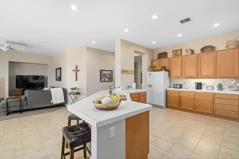 3033 Albret St, Lancaster, CA 93536 photo 13