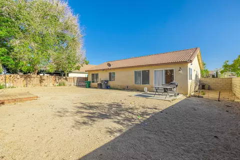 3337 Knott Ct, Lancaster, CA 93535 photo 18