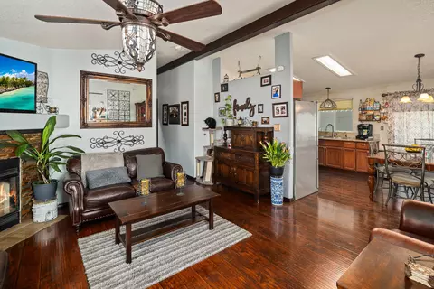 45465 25th St E #165, Lancaster, CA 93535 photo 5