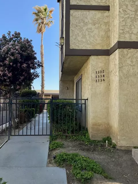 1334 W Ave J4, Lancaster, CA 93534 photo 2