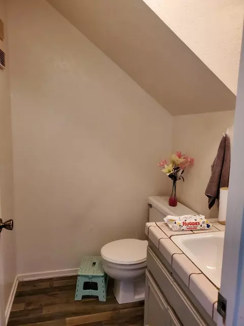 1334 W Ave J4, Lancaster, CA 93534 photo 27