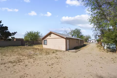 43302 E 7th St, Lancaster, CA 93535 photo 11