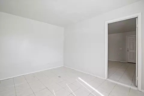 43302 E 7th St, Lancaster, CA 93535 photo 33