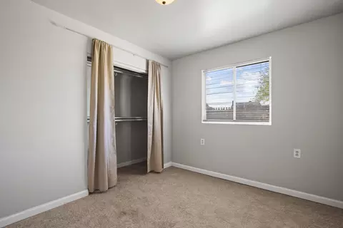 43302 E 7th St, Lancaster, CA 93535 photo 28
