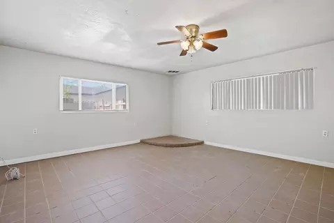 43302 E 7th St, Lancaster, CA 93535 photo 14