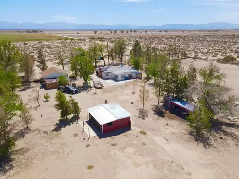 43909 E 90th St, Lancaster, CA 93535 photo 3