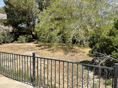 45904 York Pl, Lancaster, CA 93534 photo 17