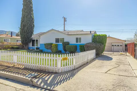 907 Black Oak Dr, Tehachapi, CA 93561 photo 4