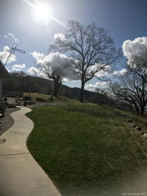 24105 Woodbine Ct, Tehachapi, CA 93561 photo 37