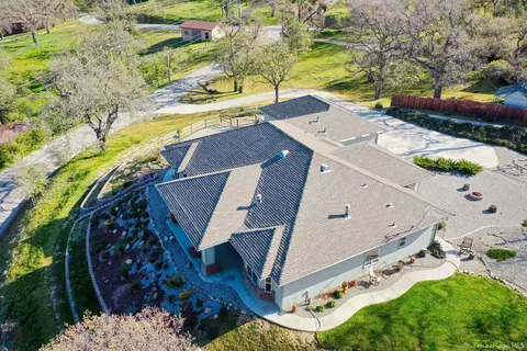 24105 Woodbine Ct, Tehachapi, CA 93561 photo 33