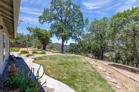 24105 Woodbine Ct, Tehachapi, CA 93561 photo 48
