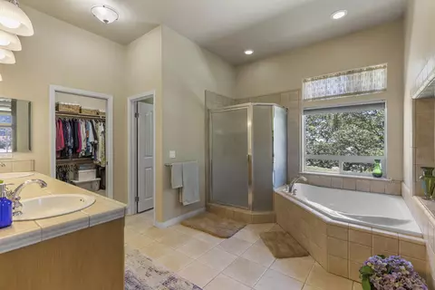 24105 Woodbine Ct, Tehachapi, CA 93561 photo 21