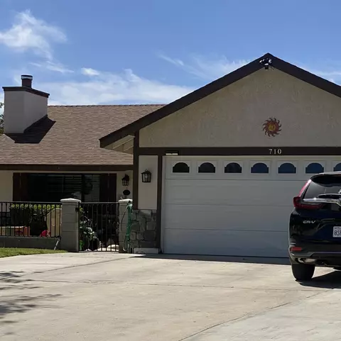 710 E Ave J5, Lancaster, CA 93535 photo 1