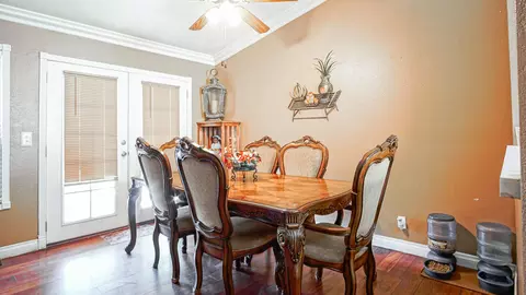 43828 Tranquility Ct, Lancaster, CA 93535 photo 4