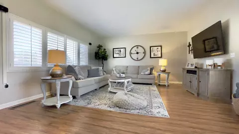 44615 Lowtree Ave, Lancaster, CA 93534 photo 32