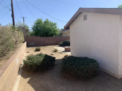 45534 E 5th St, Lancaster, CA 93535 photo 4
