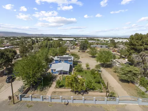 43131 E 7th St, Lancaster, CA 93535 photo 3