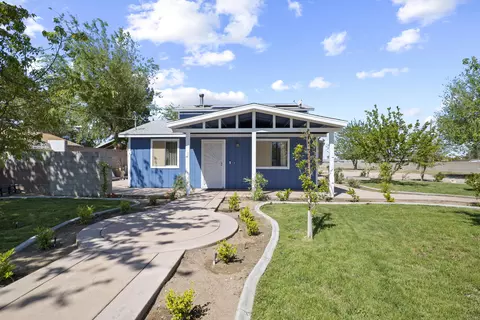 43131 E 7th St, Lancaster, CA 93535 photo 1