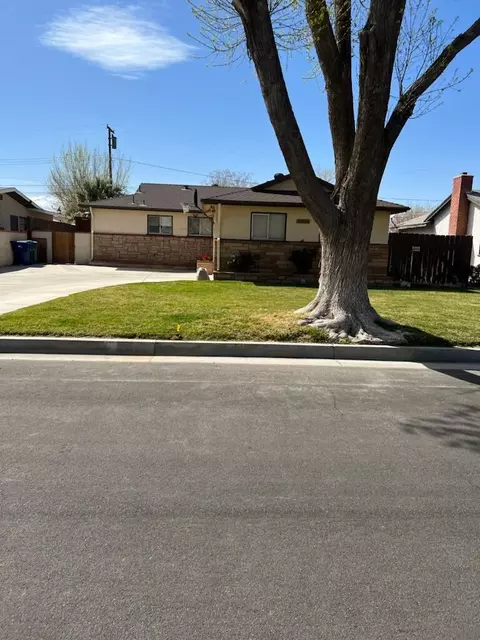 44529 Loneoak Ave, Lancaster, CA 93534 photo 3