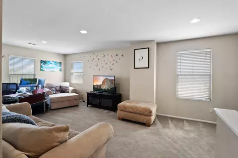 6490 Tuscan Ct, Palmdale, CA 93552 photo 25