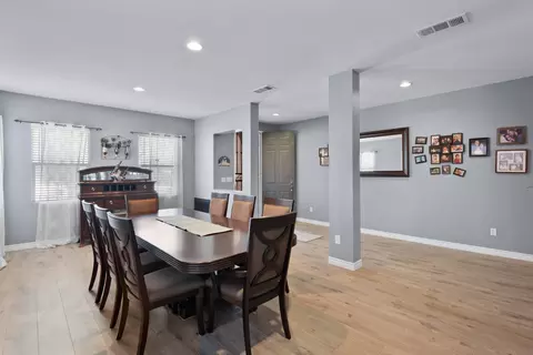 6490 Tuscan Ct, Palmdale, CA 93552 photo 5