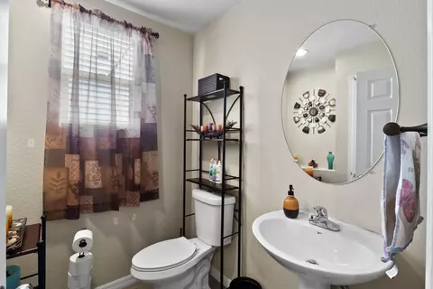 6490 Tuscan Ct, Palmdale, CA 93552 photo 17
