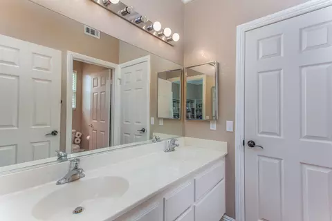 43647 W 57th St, Lancaster, CA 93536 photo 22