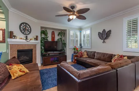 43647 W 57th St, Lancaster, CA 93536 photo 3