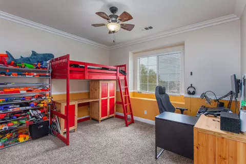 43647 W 57th St, Lancaster, CA 93536 photo 21