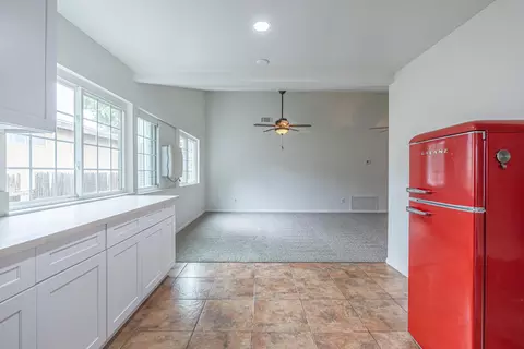 44209 Foxton Ave, Lancaster, CA 93535 photo 11