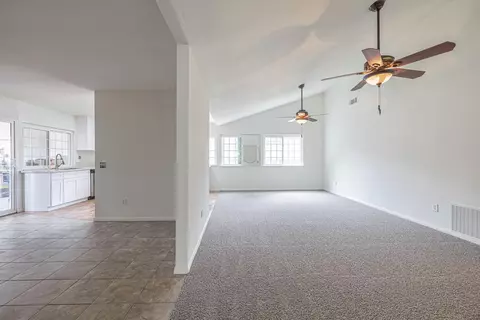 44209 Foxton Ave, Lancaster, CA 93535 photo 5