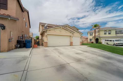 44261 17th St E, Lancaster, CA 93535 photo 5