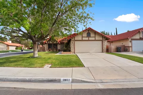 2802 Princeton Way, Lancaster, CA 93536 photo 24