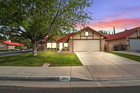 2802 Princeton Way, Lancaster, CA 93536 photo 1