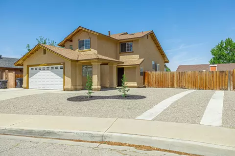 1623 Lobo Ct, Lancaster, CA 93535 photo 2
