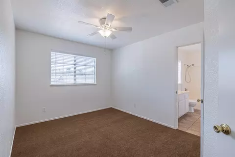 1623 Lobo Ct, Lancaster, CA 93535 photo 13