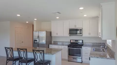 6336 Oldfield St, Lancaster, CA 93536 photo 5