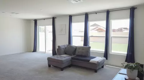 6336 Oldfield St, Lancaster, CA 93536 photo 4