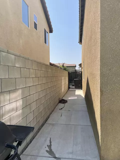 6300 Declaration Way, Bakersfield, CA 93313 photo 21