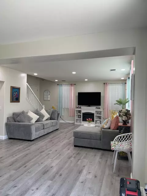 6300 Declaration Way, Bakersfield, CA 93313 photo 9
