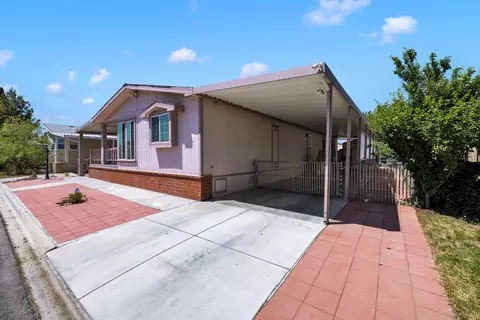 2121 Avenue I Ave E #85, Lancaster, CA 93535 photo 3
