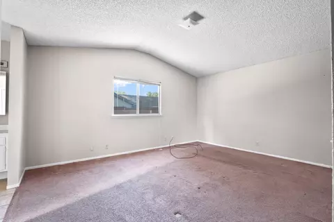 809 E Kettering St, Lancaster, CA 93535 photo 19