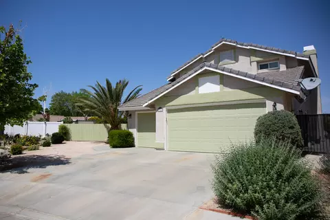 3145 Softwood Ct, Lancaster, CA 93536 photo 1
