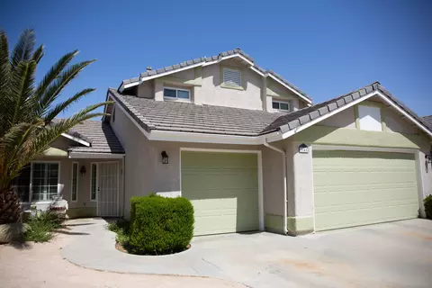 3145 Softwood Ct, Lancaster, CA 93536 photo 3