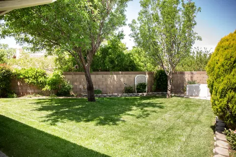 3145 Softwood Ct, Lancaster, CA 93536 photo 18